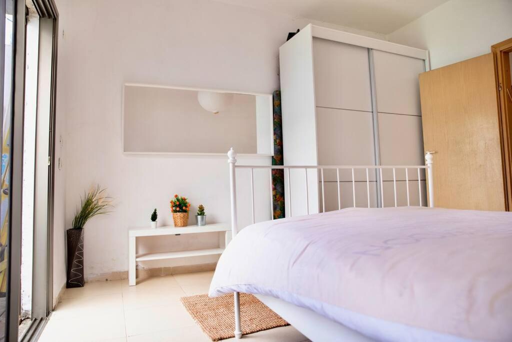 Homey Apartment Near The Beach Hadera Εξωτερικό φωτογραφία